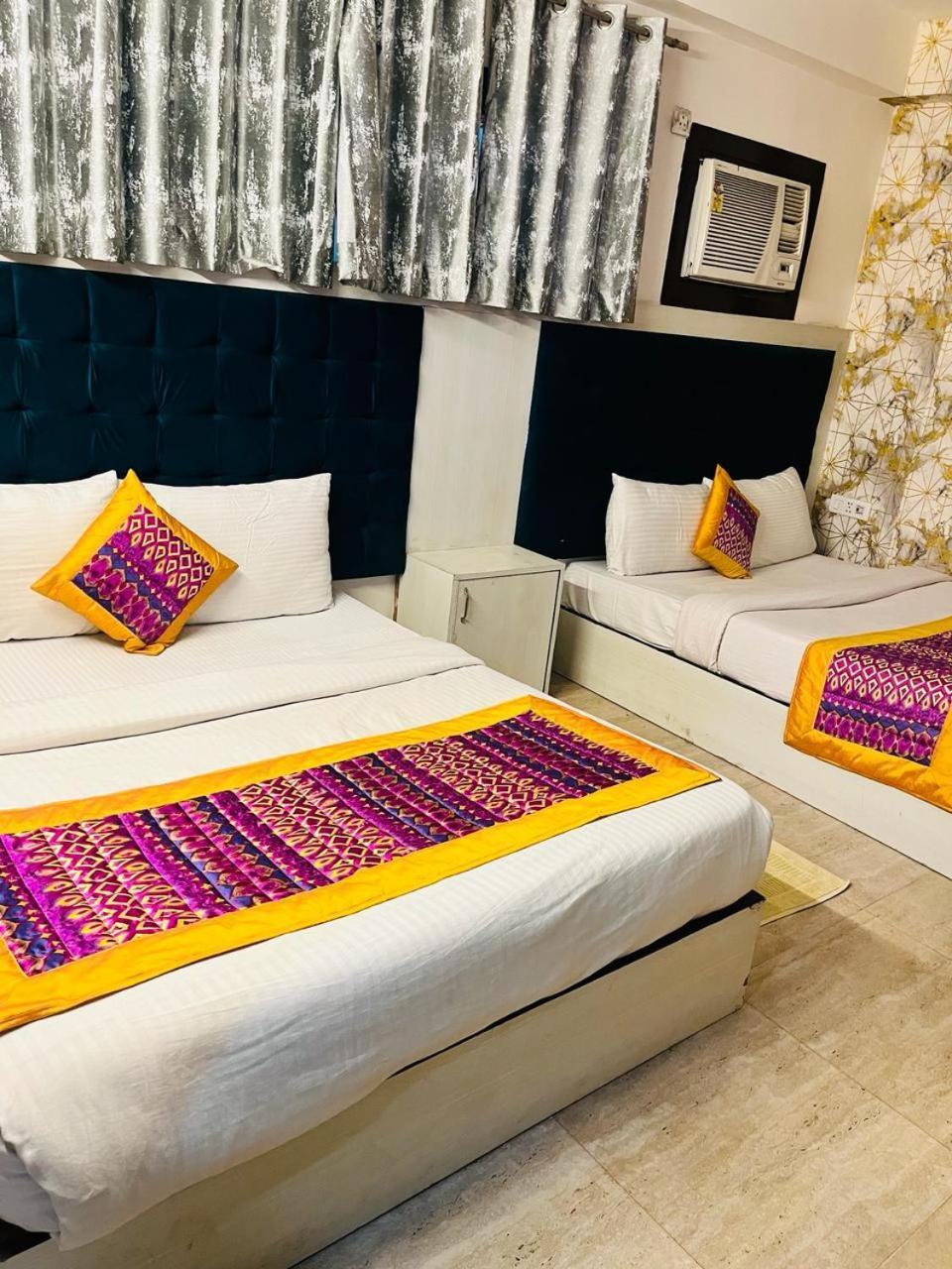 Bed & Breakfast Sky View Near Delhi Airport 3*
